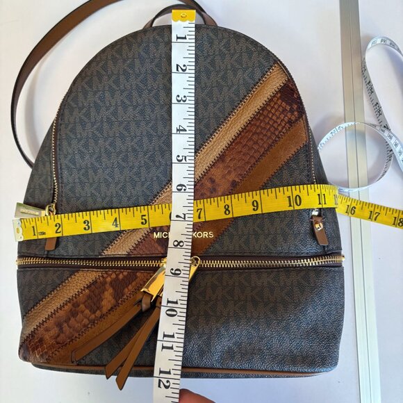 Michael Kors Rhea Zip Signature Backpack Monogram Snake Print Brown/Black Medium - Picture 11 of 12